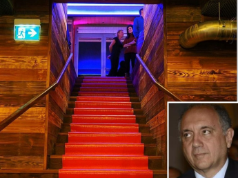 Svizzeral'ambasciatore italiano Cornado: «Seminterrato con una sola uscitaquella discoteca era fuorilegge»