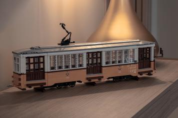 Il tram «Carrelli» di Milano fatto di Lego, l'idea di Urbanfile: «Lanciamolo in tutto il mondo»