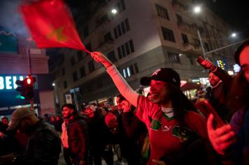 Milano, tifosi del Marocco in festa in corso Buenos Aires: le foto