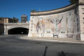 Il murale di Ozmo su un muro del sottopasso Quintino Sella (foto Sasanelli)