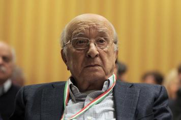 Morto Ciriaco De Mita, Mastella: «Un vero statista, portò la cultura del villaggio nel governo dell’Italia»