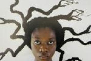 A Napoli Laetitia Ky: «Uso i miei capelli come sculture femministe»