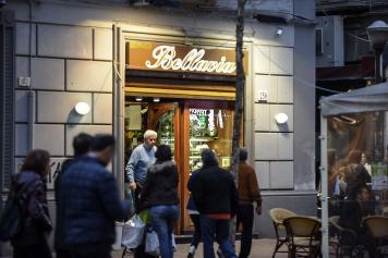 La pasticceria Bellavia chiude la sede al Vomero: «Costretti a emigrare»