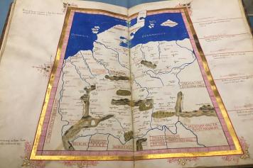 Un’edizione del ‘400 della Cosmographia di Tolomeo, con 27 mappe decorate