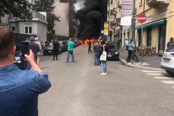 Milano, grossa esplosione in centro: scoppia un furgone che trasportava bombole di ossigeno in via Pier Lombardo