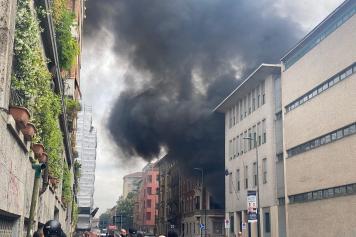 Esplosione in via Pier Lombardo a Milano, le immagini