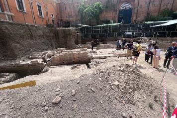 Arqueología, el descubrimiento del Teatro donde Nerón ensayaba sus actuaciones: aquí están las primeras imágenes