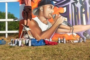 Waligo, il murale dedicato al rapper barese scomparso a 42 anni