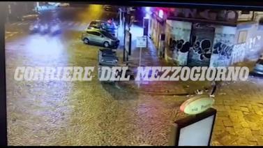 Napoli in un video l agguato a Ciro Vecchione il 18enne attore