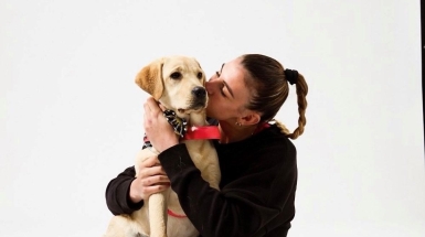 Alessia Orro e la perdita della cagnolina Palmita: «Eri la mia bambinahai aspettato il mio ritorno per dirmi addio»