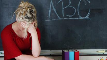 Stress a scuola, anche agli insegnanti serve lo psicologo, non solo agli alunni