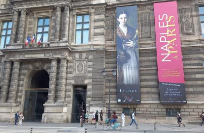 A Napoli la mostra dell'artista scelto da Louis Vuitton per il Natale a  Parigi - la Repubblica