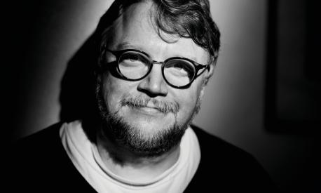 Guillermo del Toro compie 60 anni: il rapimento del padre in Messico, l'omaggio a Trinità, 7 segreti