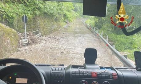 Maltempo In Lombardia: Tempesta Di Pioggia E Vento A Varese, Alberi ...