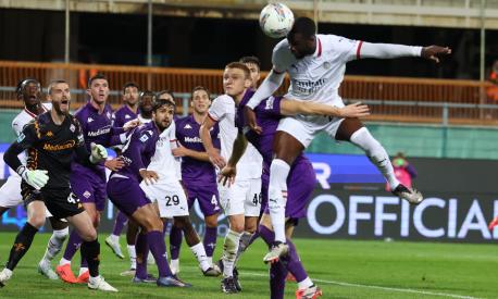 Pagelle Fiorentina-Milan: Theo Hernandez col motore fuso 4, Tomori inguardabile 4, Pulisic salvo 6,5, Super De Gea 8