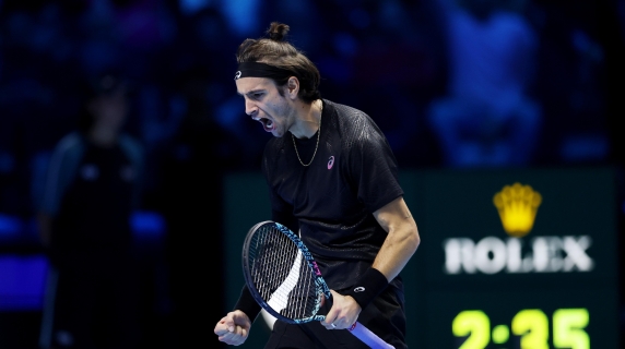 La notte magica di Musetti: ecco il colpo della vittoria contro De Minaur