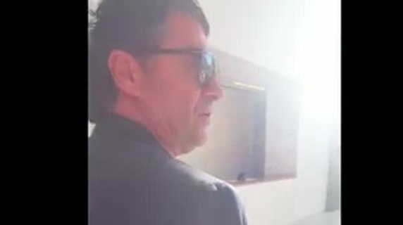 Il mistero dell'ultimo tedoforo: «Sei tu Alberto?». E lui ride: «Non si sa, sto arrivando...»