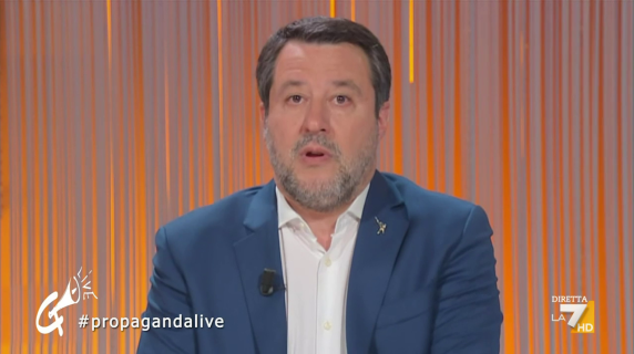 Il 1° Maggio secondo Salvini, Crosetto e Sangiuliano: l'ironia di Alessio Marzilli a Propagandalive