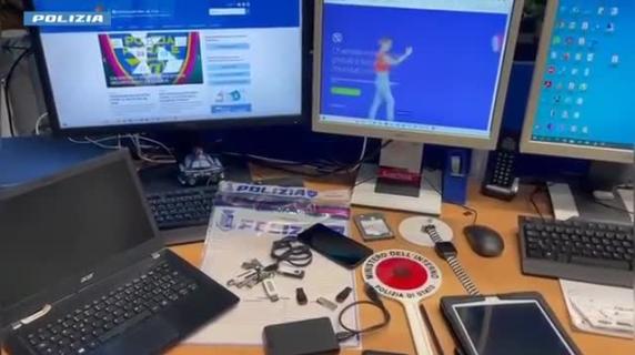 Venezia, 12 arresti per pedopornografia online: 14 denunciati e migliaia di file sequestrati | Corriere TV
