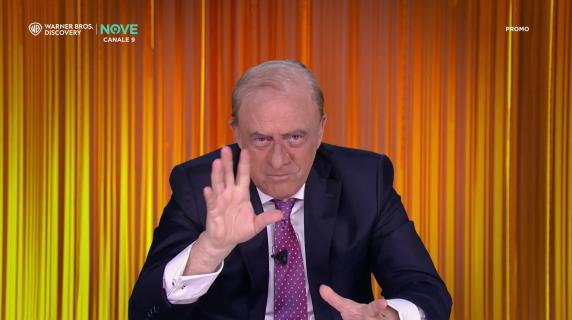 Crozza nei panni di Bruno Vespa: «Tutti gli Stati fanno cose orribili e hanno giornalisti di regime! Ah, non è così?»