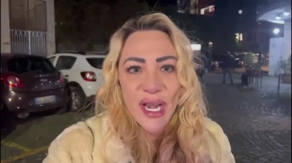 Katia Zaia: «Oggi volevo prendere la Funivia del Faito ma ho desistito per la nebbia: sono viva per miracolo»