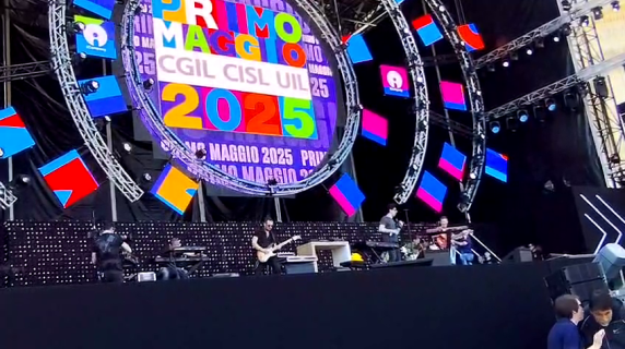 Il video degli S.O.S sul palco del concertone del Primo Maggio