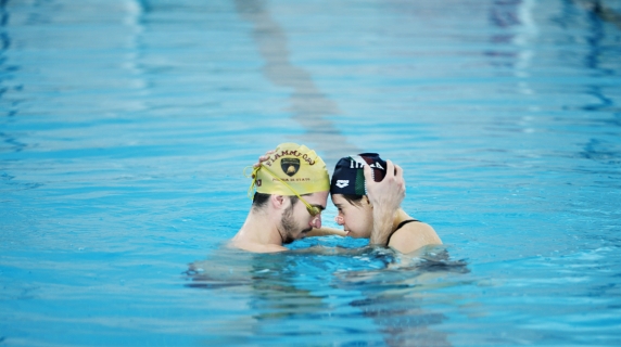 Arianna e Giorgio, il nuoto artistico contro tutti i pregiudizi