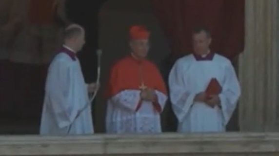 L'annuncio del nuovo Papa, è Robert Prevost: «Habemus Papam». Si chiamerà Leone XIV