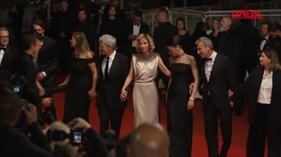 Elodie a Cannes, il red carpet di «Fuori» del regista Mario Martone
