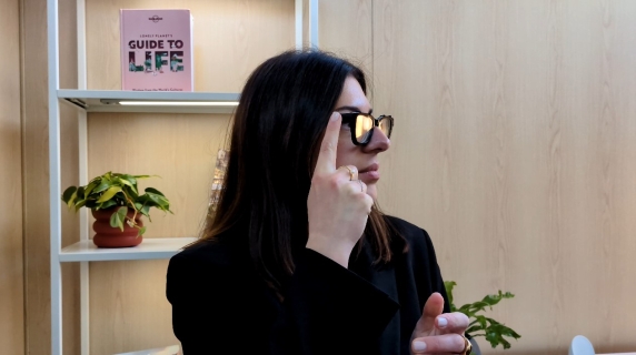 Abbiamo provato gli smart glasses presentati a Google I/O: ecco come funzionano