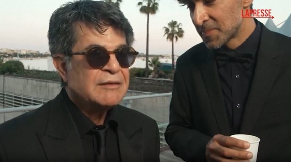Jafar Panahi commenta la Palma d'Oro a Cannes: «Mi sono chiesto 'Con questo film sono riuscito a rendere omaggio al mio Paese'?»