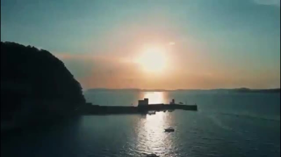 «E ja’ facimmo ‘o cafè», lo spot per sostenere Le Lazzarelle