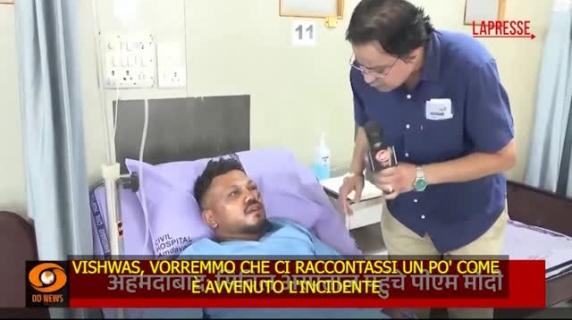 Il racconto del sopravvissuto al disastro aereo in India: «Ho visto le hostess morire davanti a me, l'aereo non riusciva a guadagnare quota»