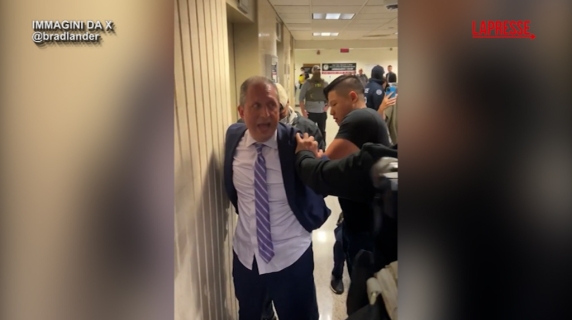 Usa, arrestato il candidato sindaco di NY Brad Lander