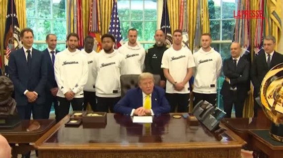 Trump accoglie la Juventus alla Casa Bianca: «I due giocatori americani? Spero sarete i migliori in campo»