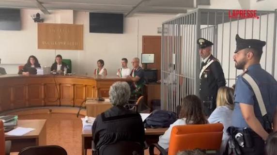 Neonati morti, a Parma al via processo a Chiara Petrolini: le immagini dall'aula