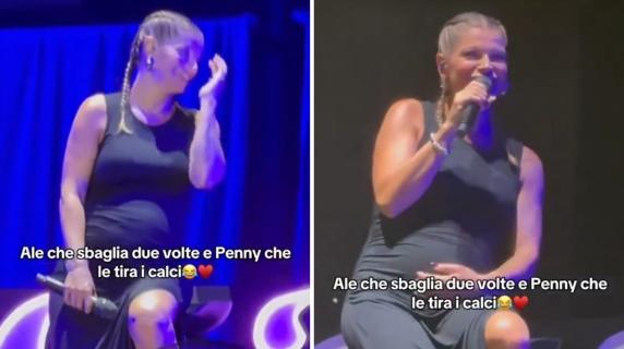 La figlia scalcia nel pancione, Alessandra Amoroso ferma l'esibizione: «Vi farei sentire la sera che concerti che fa»