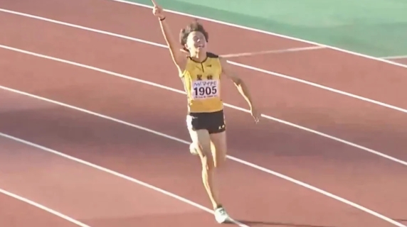 Record mondiale a 16 anni: Sorato Shimizu vola in 10 secondi nei 100 metri
