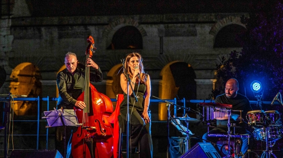 Musica al Colosseo, al via la nuova edizione di «Jazz & Image»: al Parco del Celio concerti ma anche libri, food e incontri culturali