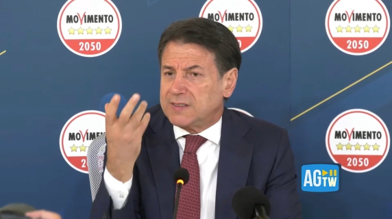 Conte appoggia Ricci: «Non ci sono ragioni per un passo indietro»