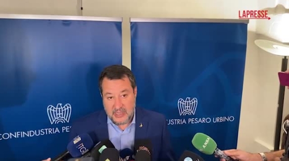 Migranti, Salvini: «Sentenza vergognosa, non ci arrendiamo a porte aperte clandestini»