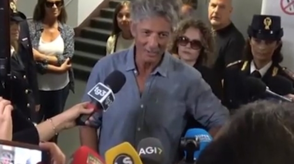 Fiorello: «Pippo Baudo? La Rai dovrebbe sostituire il Cavallo di viale Mazzini con una sua statua»