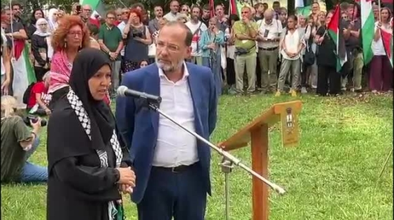 La madre di Marah: «Mia figlia riposerà qui, ma io torno a Gaza»