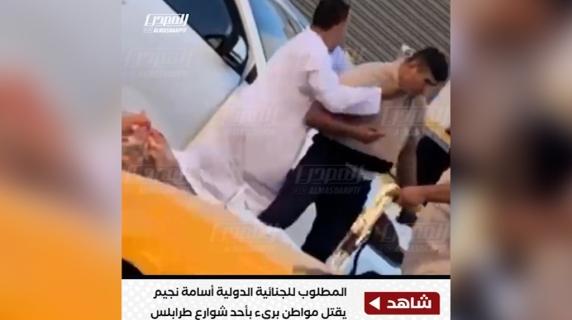 La denuncia dei media libici: «Almasri picchia e uccide uomo per strada a Tripoli» - il video