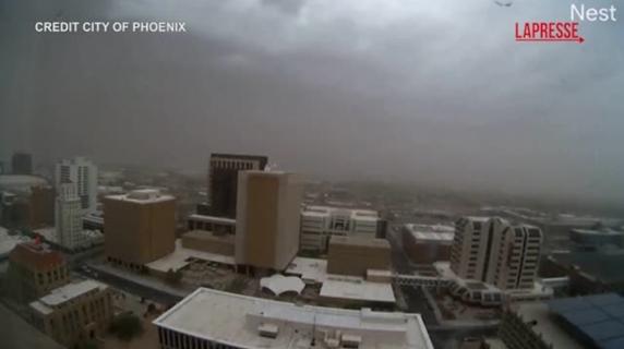 Phoenix, la devastante tempesta di sabbia in timelapse
