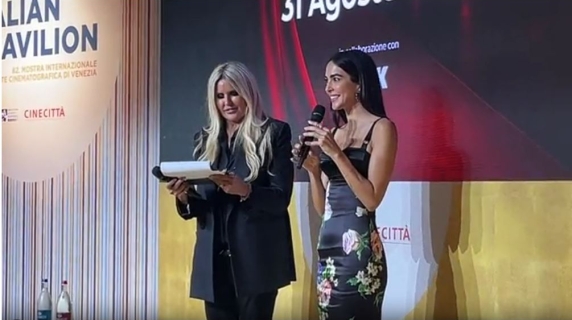 «Grazie al teatro sono riuscita a viaggiare in una realtà più bella di quella che stavo vivendo»