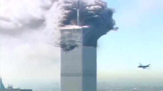 11 settembre: 24 anni fa l'attacco alle Torri Gemelle. Le storiche immagini dell'attentato e del crollo