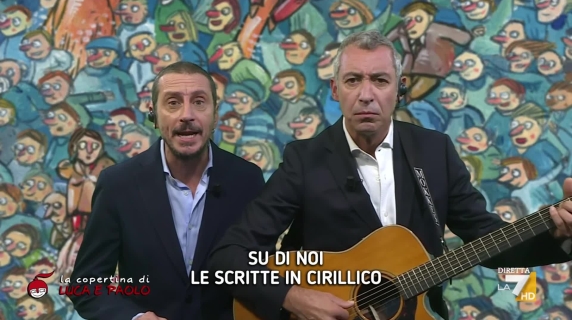 La canzone di Luca e Paolo: «Su di noi i droni sovietici»