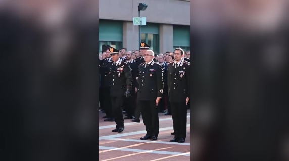 Il minuto di silenzio in ricordo dei tre carabinieri rimasti uccisi nell'esplosione a Castel D'Azzano