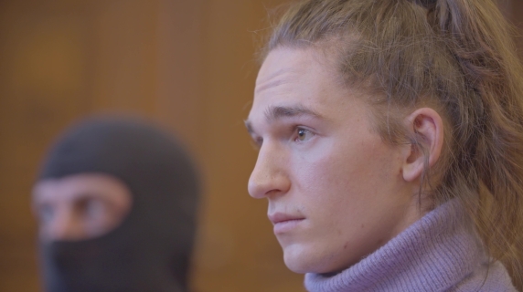 «Non lasciatemi sol*»: la supplica di Maja, dimenticata in isolamento in carcere da 15 mesi in Ungheria